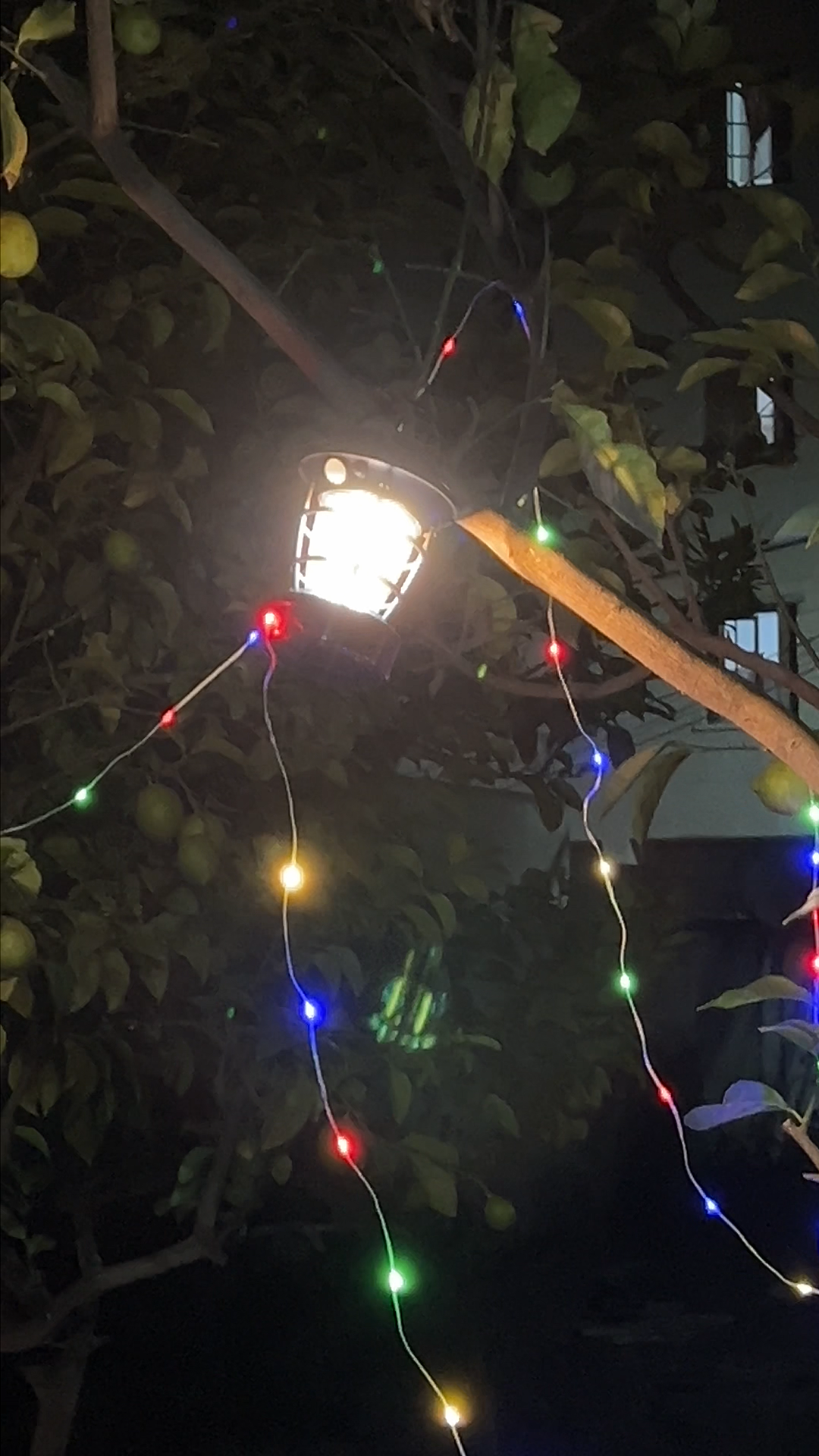 Smart Lantern الفانوس الذكي