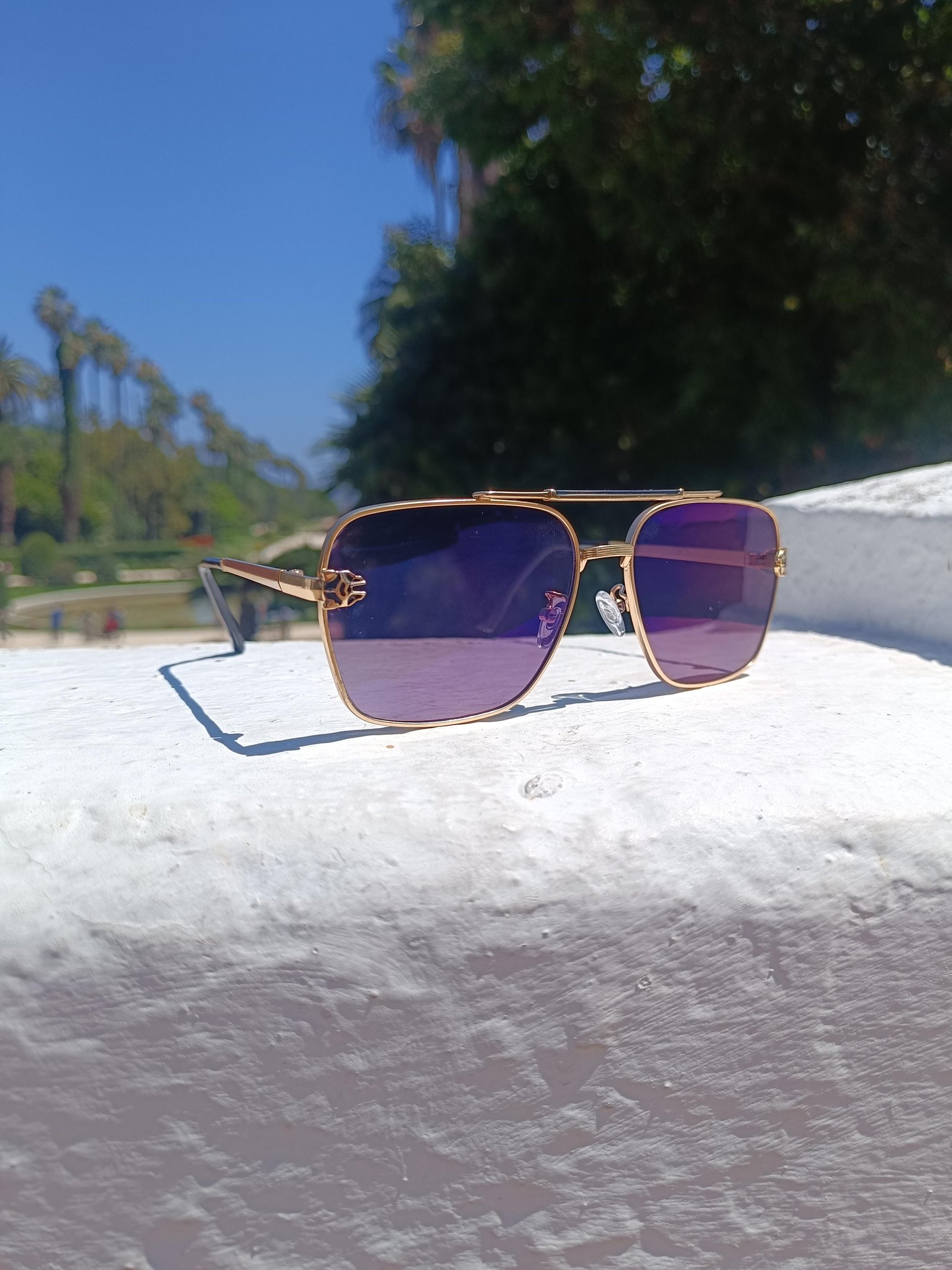 Lunette Model 2025