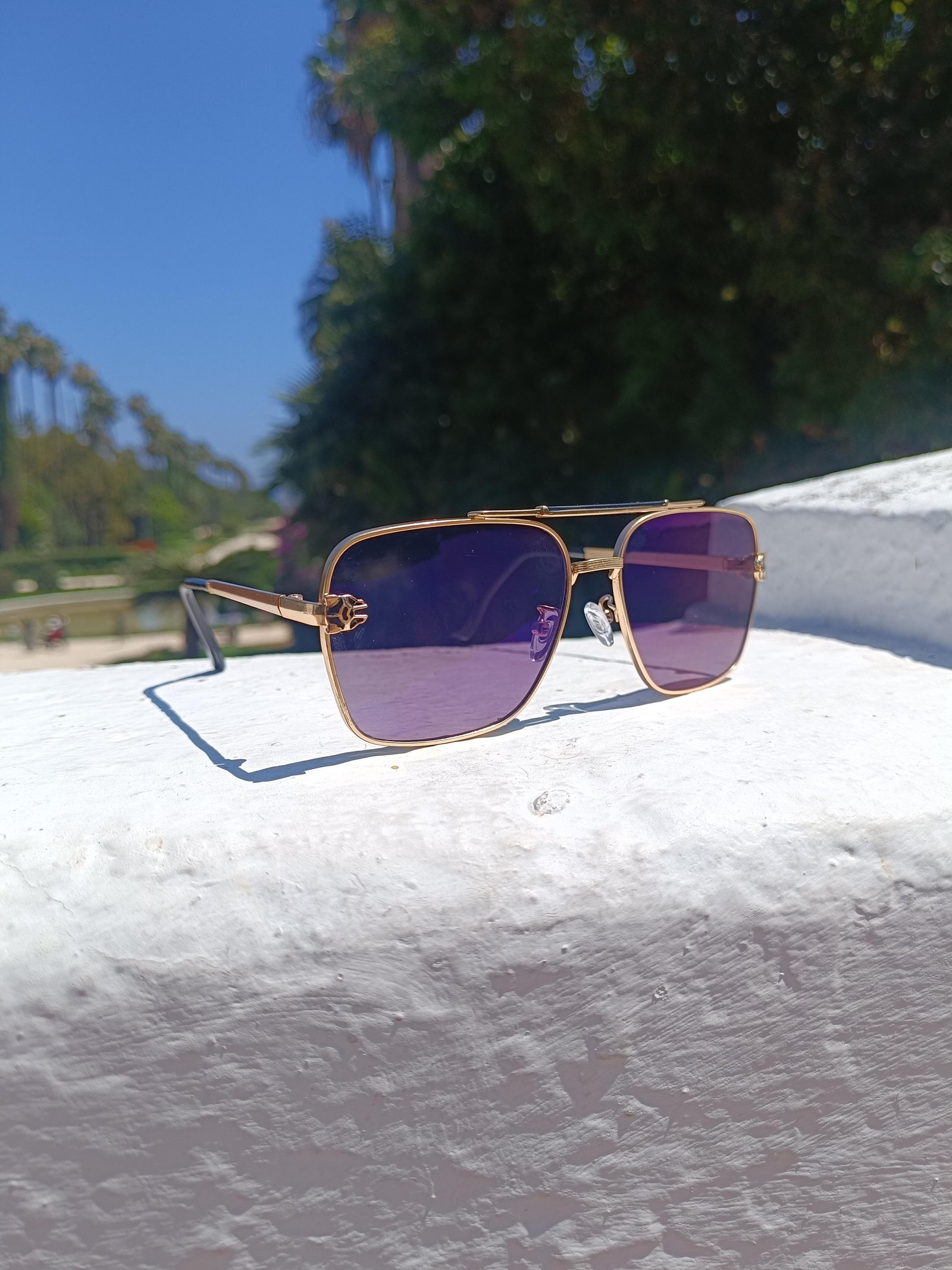 Lunette Model 2025